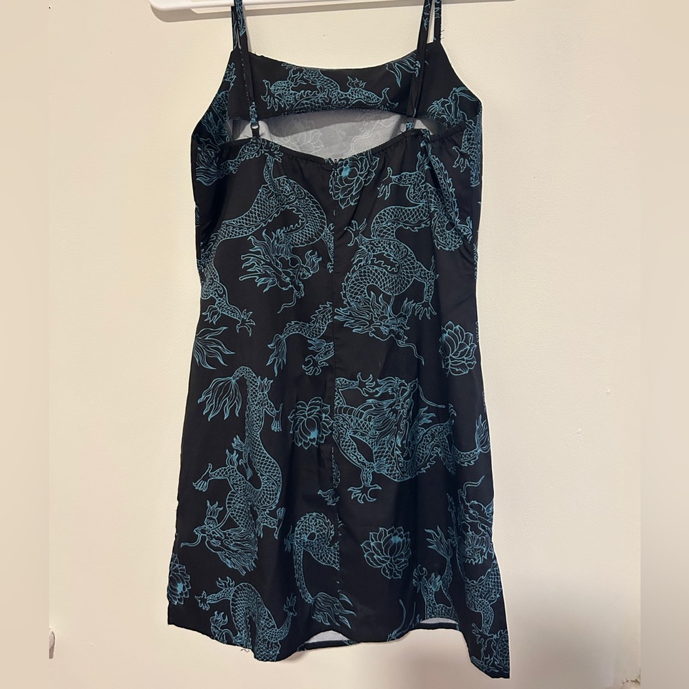 Black Dragon Mini Shift Dress - Picture 3 of 13